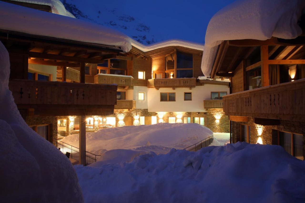 Das Chaletdorf - Pitztal Sankt Leonhard im Pitztal Exterior foto